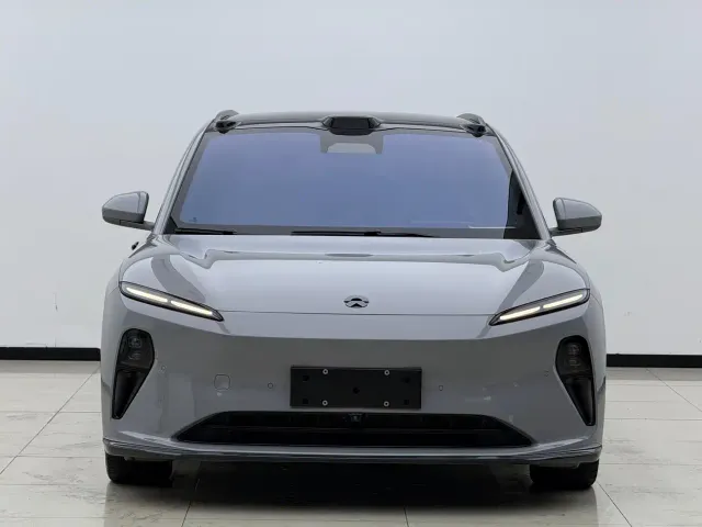 Nio ET5 Touring — Фото автомобиля 2