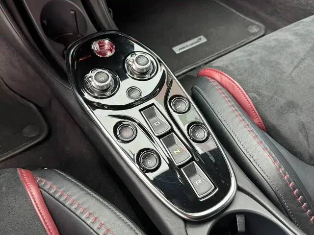 McLaren GT — Фото автомобиля 5