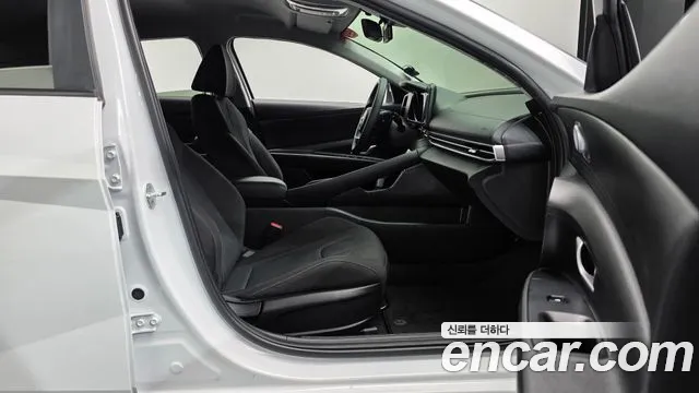 Hyundai Avante CN7 — Фото автомобиля 26