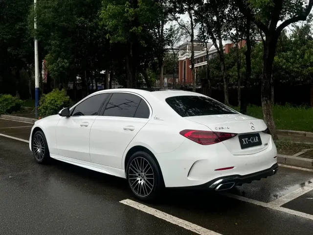 Mercedes-Benz C-Class — Фото автомобиля 5