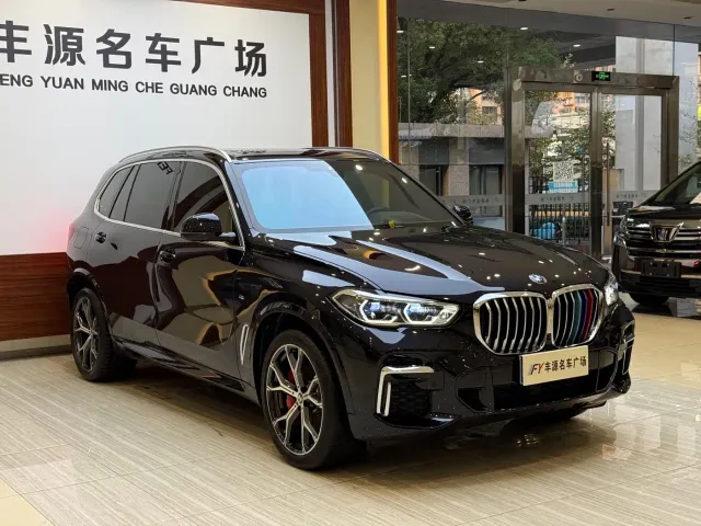 BMW X5 — Фото автомобиля 3