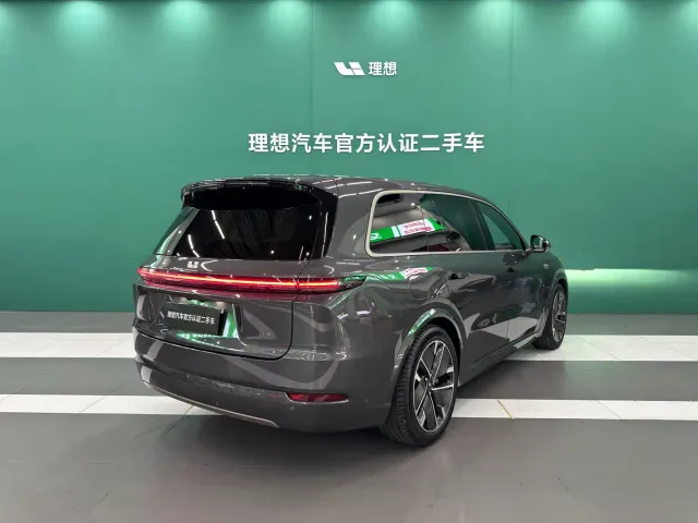 Li Auto L9 — Фото автомобиля 8