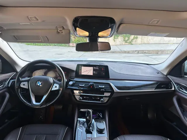 BMW 5 Series — Фото автомобиля 6