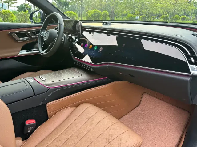 Mercedes-Benz E-Class — Фото автомобиля 9