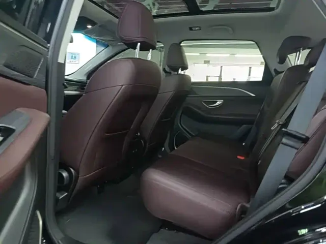 Jetour X90 Plus — Фото автомобиля 16