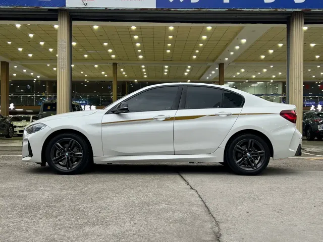 BMW 1 Series — Фото автомобиля 16