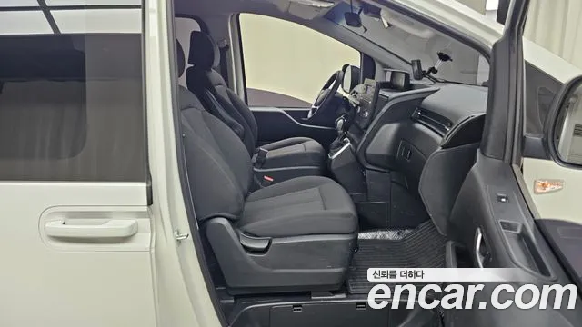 Hyundai Staria Staria Карго 5 мест — Фото автомобиля 26