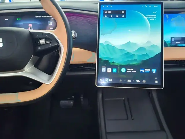 Geely Galaxy L7 — Фото автомобиля 9