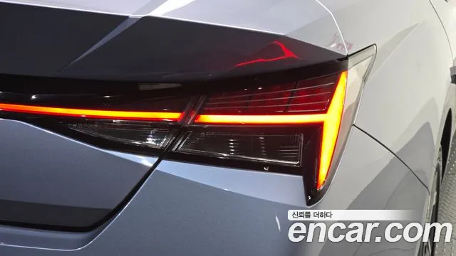 Hyundai AVANTE Новый Avante (CN7) — Фото автомобиля 23