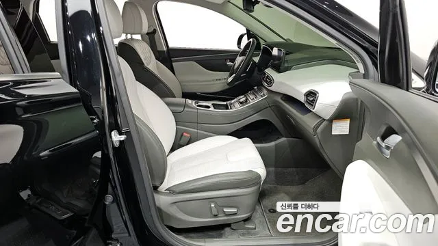 Hyundai Santafe — Фото автомобиля 11