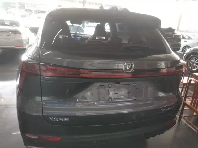 Changan CS75 Plus — Фото автомобиля 5