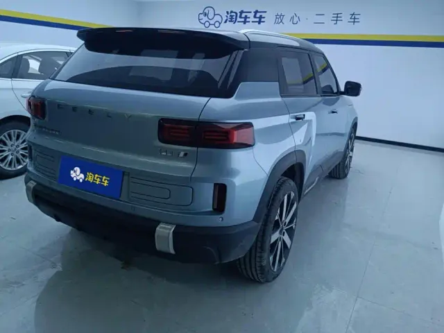 Geely ICON — Фото автомобиля 3