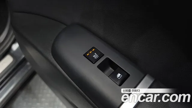 Hyundai Grandeur GN7 — Фото автомобиля 30
