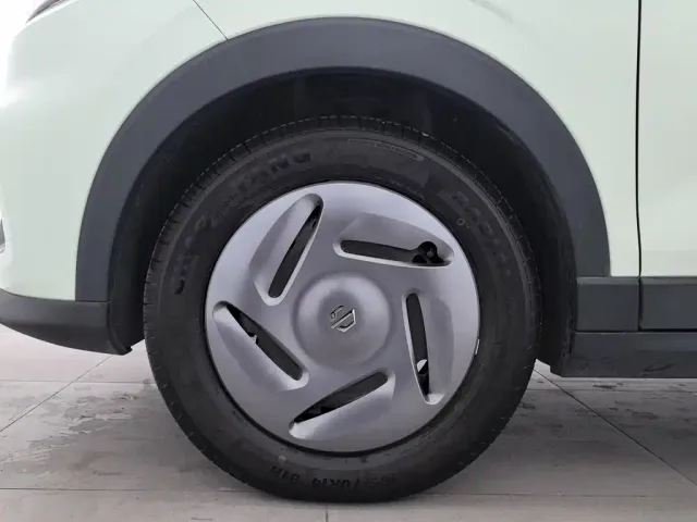 Leapmotor T03 — Фото автомобиля 17