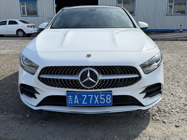 Mercedes-Benz A-Class — Фото автомобиля 2
