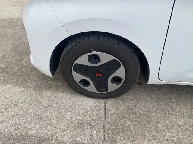 Wuling Zhiguang NEV — Фото автомобиля 4