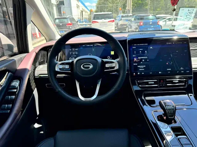 GAC Trumpchi M8 — Фото автомобиля 11