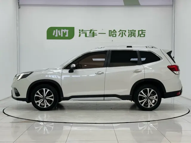 Subaru Forester — Фото автомобиля 5
