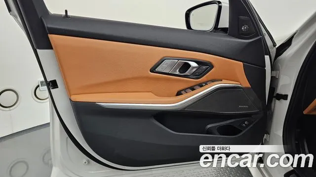 BMW 3 Series G20 — Фото автомобиля 24