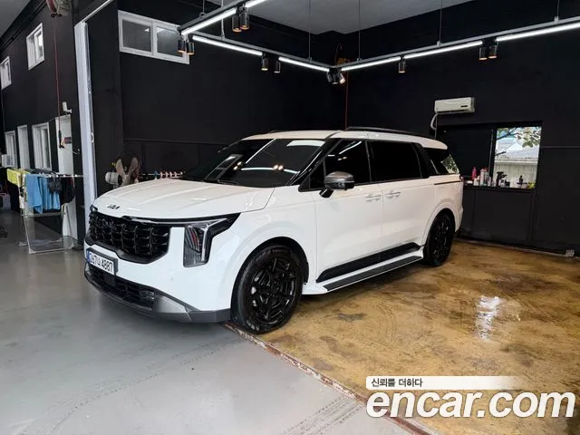 Kia Canival Новый Carnival 4 поколение Бензин 9 мест X Line — Фото автомобиля 3
