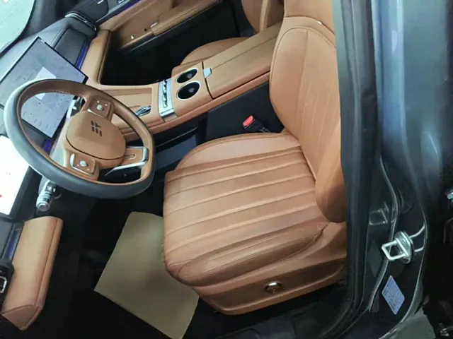Jetour X70L — Фото автомобиля 14