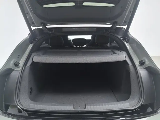 Audi E5 Sportback — Фото автомобиля 16