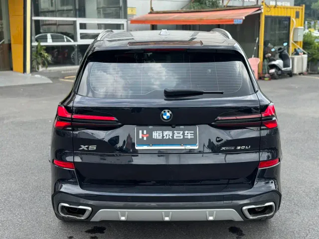 BMW X5 — Фото автомобиля 8