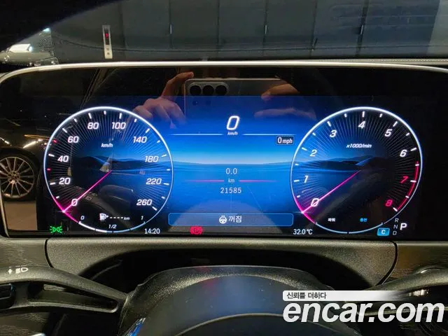 Mercedes-Benz E-Class W214 — Фото автомобиля 8