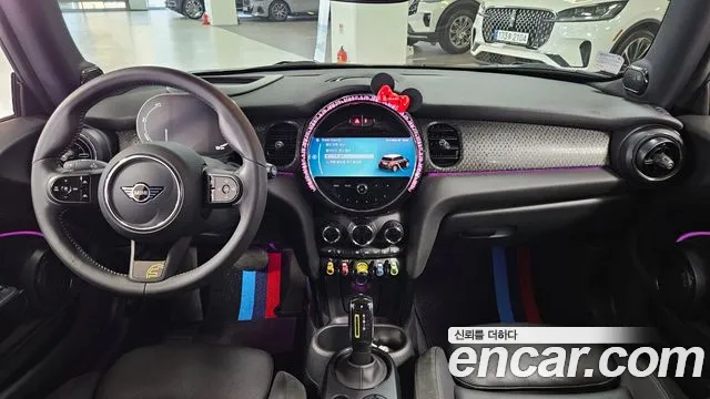 MINI Cooper Cooper Electric — Фото автомобиля 7