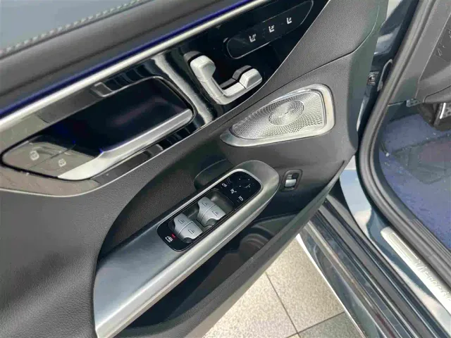 Mercedes-Benz C-Class — Фото автомобиля 9