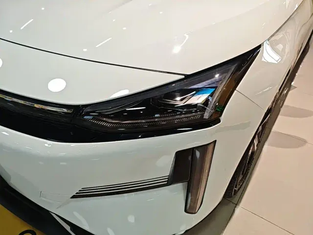 Geely Galaxy L6 — Фото автомобиля 23