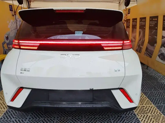 BYD Seagull — Фото автомобиля 5