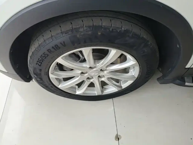 Cadillac XT4 — Фото автомобиля 22