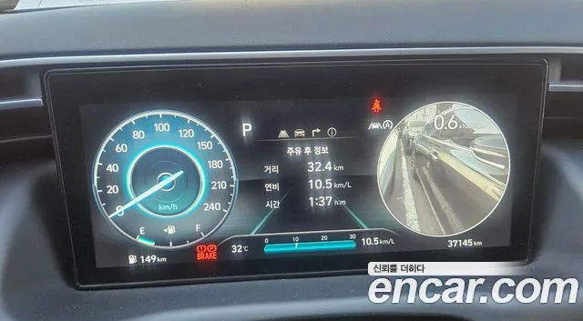 Hyundai Tucson Tucson (NX4) Бензин 1.6 турбо 2WD — Фото автомобиля 8