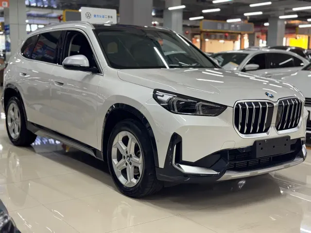 BMW X1 — Фото автомобиля 3