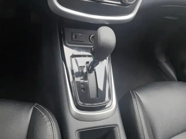 Nissan Tiida — Фото автомобиля 13