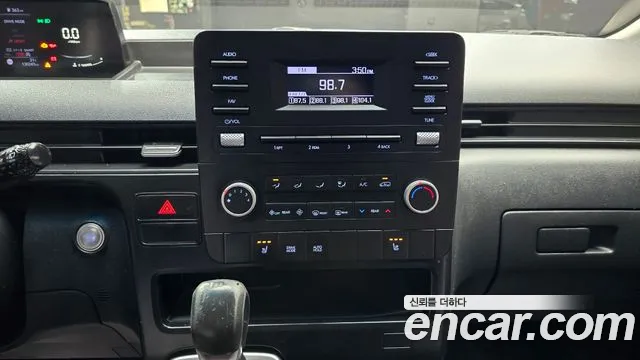 Hyundai Staria — Фото автомобиля 20