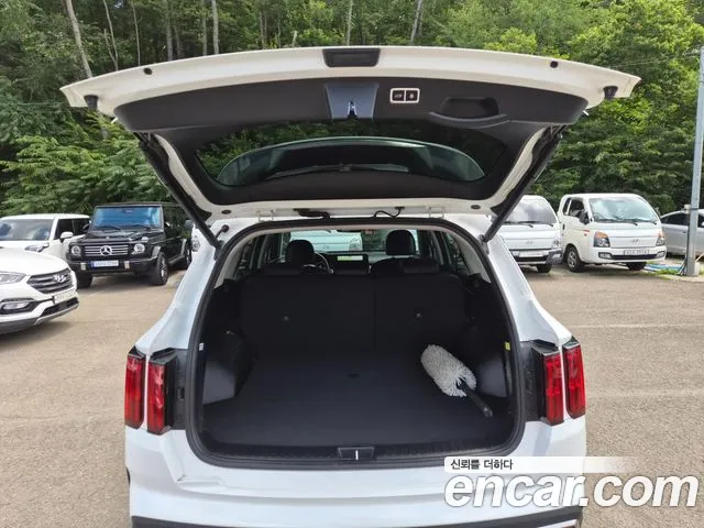 Kia Sorento Sorento 4-е поколение Бензин 2.5T 2WD — Фото автомобиля 7