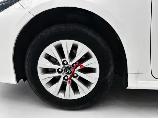 Toyota Corolla — Фото автомобиля 14