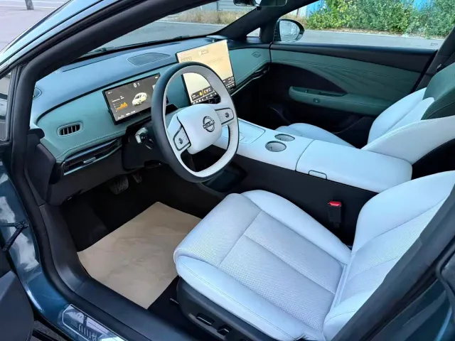Nissan N7 — Фото автомобиля 10