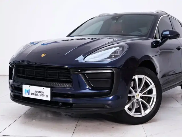 Porsche Macan — Фото автомобиля 3
