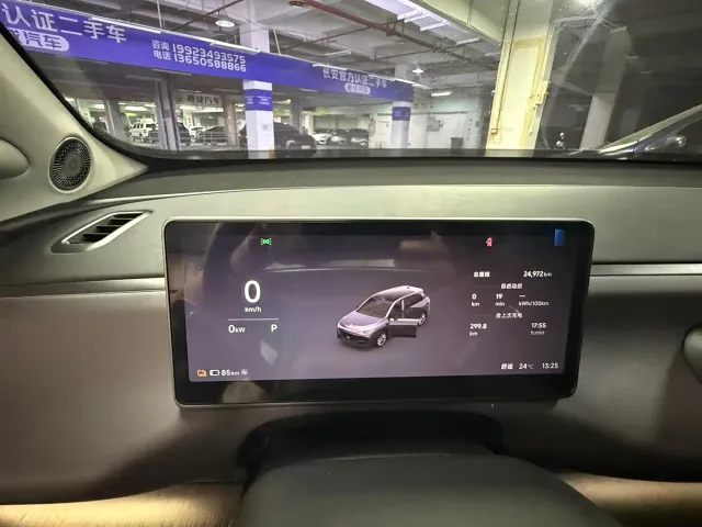 Leapmotor C10 — Фото автомобиля 10