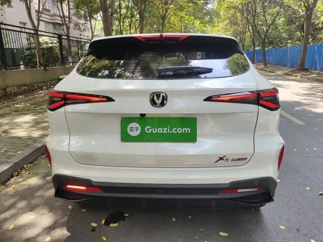Changan X5 Plus — Фото автомобиля 5