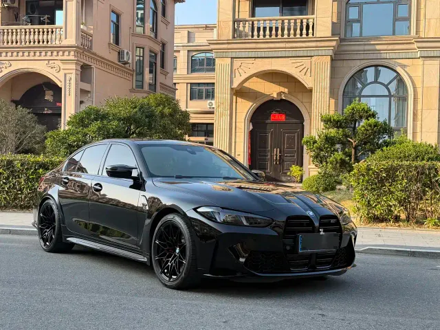 BMW M3 — Фото автомобиля 3
