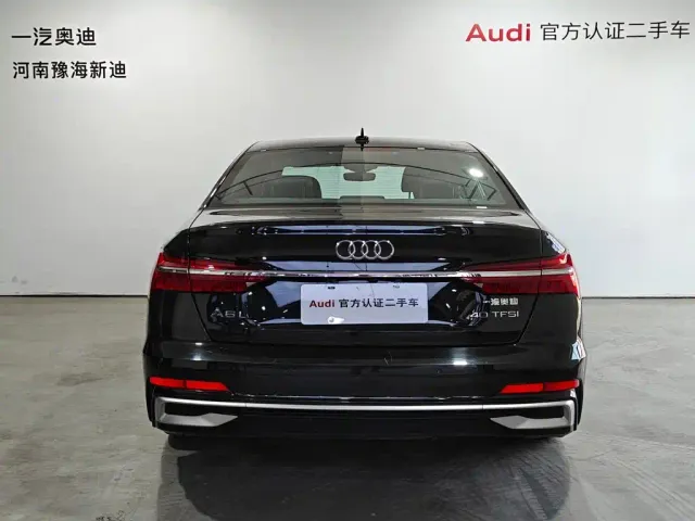 Audi A6L — Фото автомобиля 16