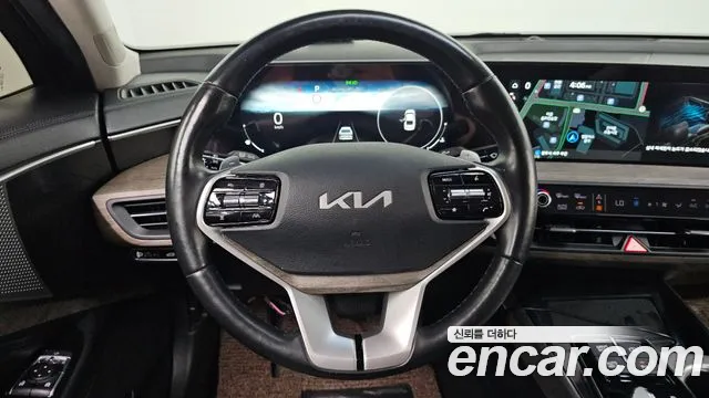 Kia K8 — Фото автомобиля 13