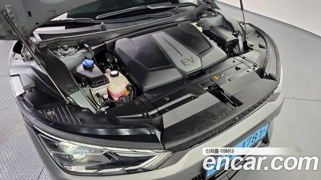 Kia EV6 — Фото автомобиля 9
