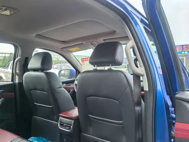Maxus T90 — Фото автомобиля 12
