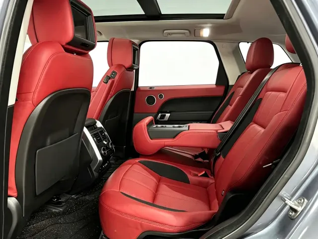 Land Rover Range Rover Sport — Фото автомобиля 6