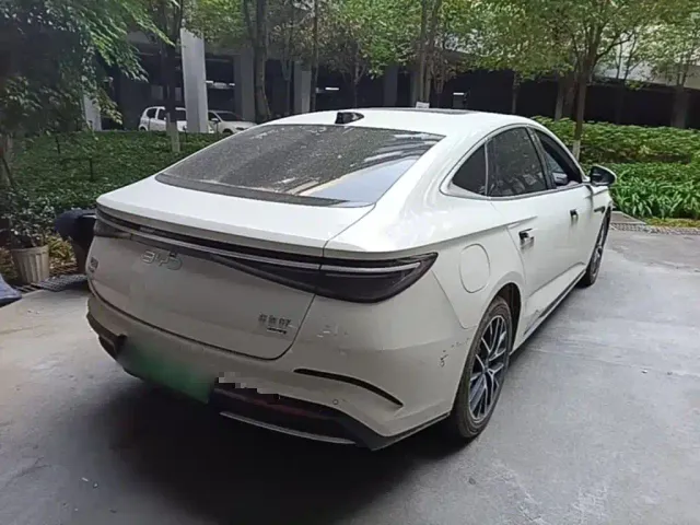 BYD Seal 07 DM-i — Фото автомобиля 6